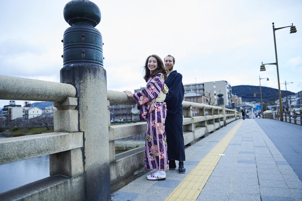 Guest House Connection Karasuma Gojo Kyoto Exterior photo